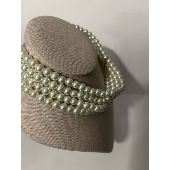 Gold Tone Faux Pearl Choker Necklace Multiple Strand Vintage - Picture 4 of 8